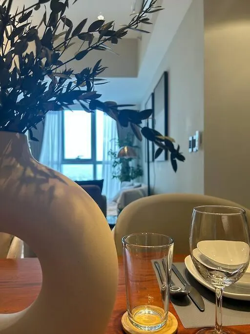 Luxurious 3Br In Bgc With Skyline View Apartment Manila